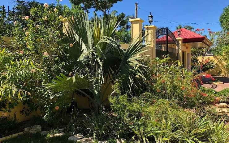 strutz art garden resort