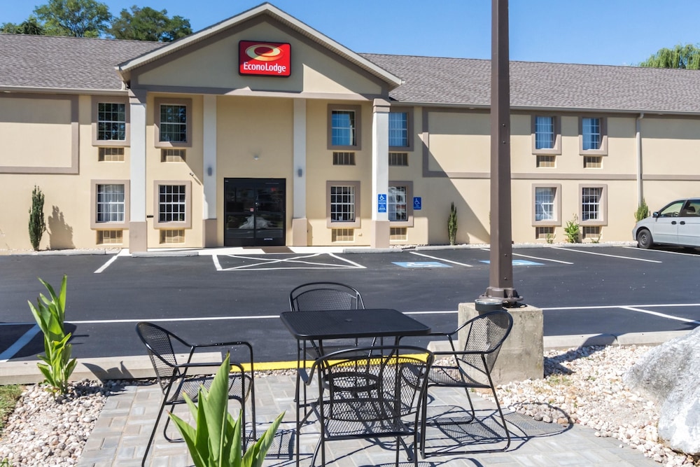 econo lodge harrisburg southwest of hershey area
