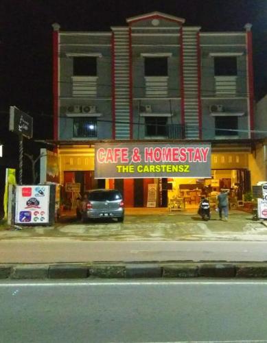 the carstensz homestay