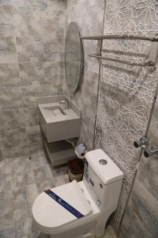 areen alnaeem hotel