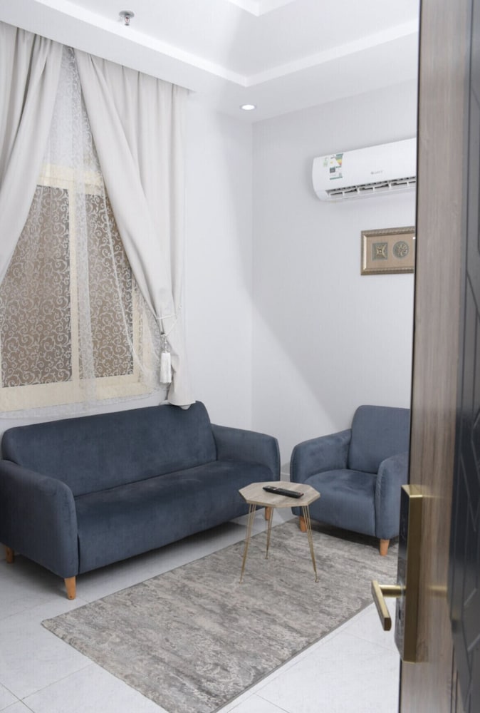 areen alnaeem hotel