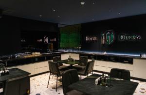 hotel opera