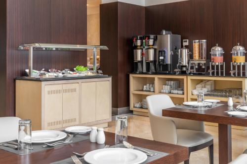 qamar hotel jeddah