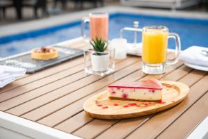 qamar hotel jeddah