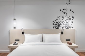 qamar hotel jeddah