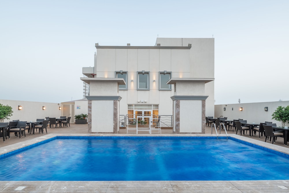 qamar hotel jeddah