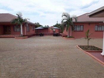 fallsview apartments