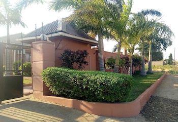 fallsview apartments