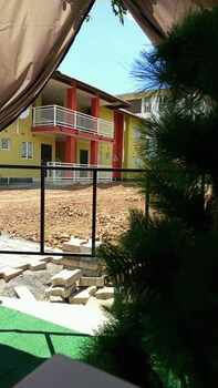 Kutwingi Lodge,,3.5 star