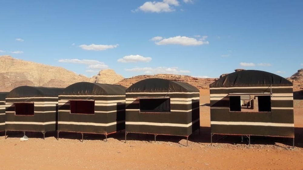 bedouin sunrise camp