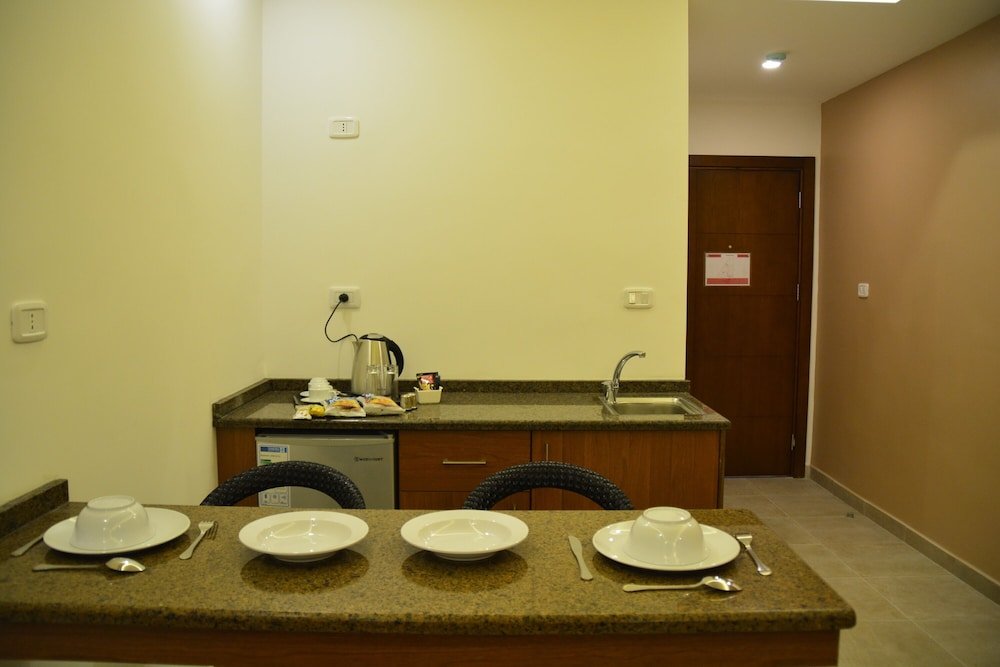 sama amman hotel apartments