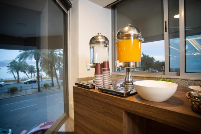 nairoukh hotel aqaba