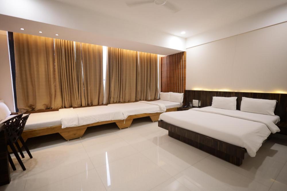 hotel president banquet and lawns