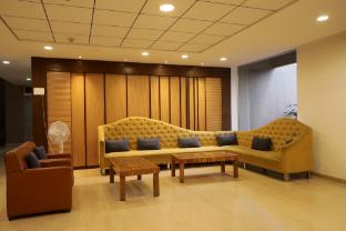 hotel president banquet and lawns