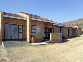 Kubo Bed And Breakfast,,0 star