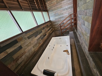 the story resorts and spa