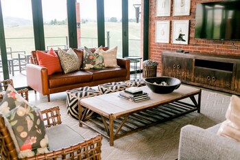dragonview lodge