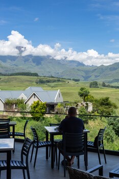 dragonview lodge