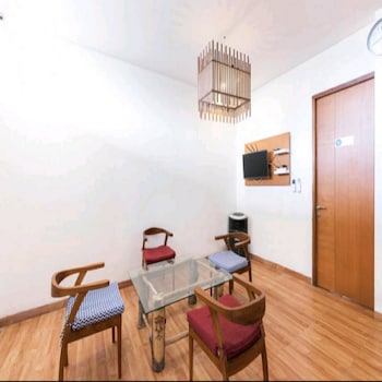 ozora tiying tutul hostel canggu adults only