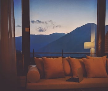 the postcard hotels and resorts