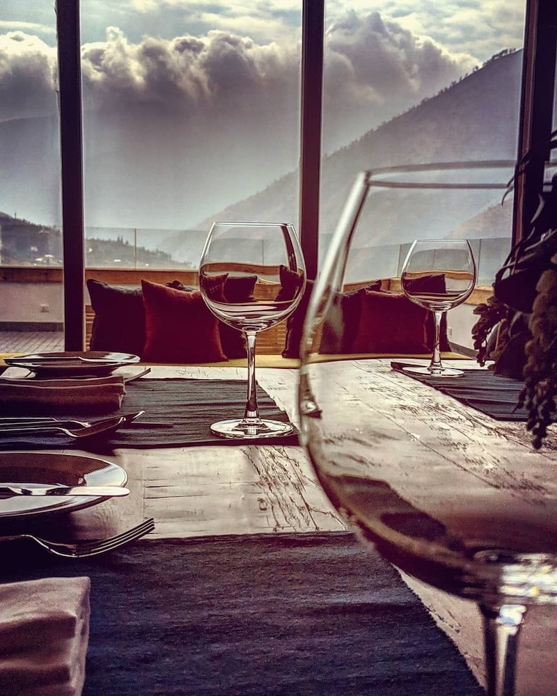 the postcard hotels and resorts