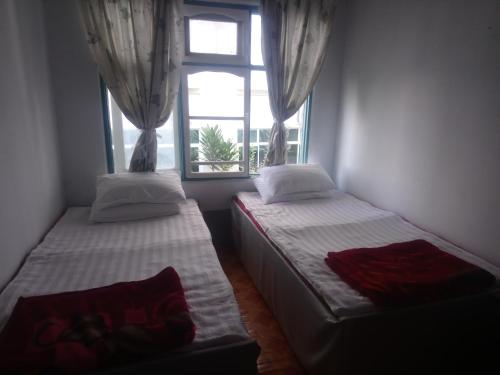 diamond star guest house
