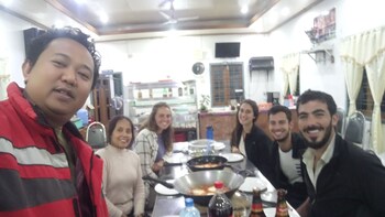 Diamond Star Guest House,Inle Lake>>Heho,2.5 star