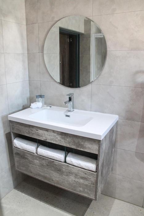 the cato suites hotel