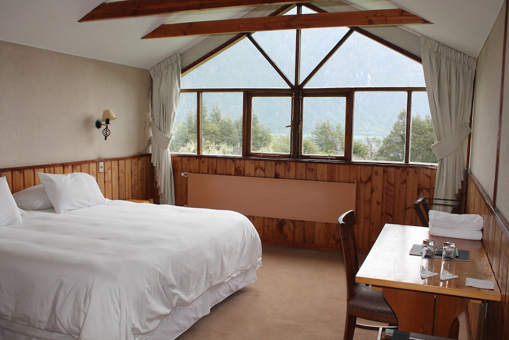 mitico puelo lodge