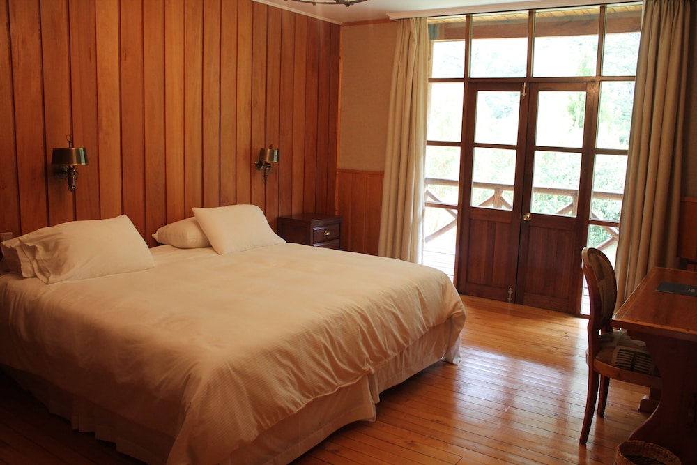 mitico puelo lodge