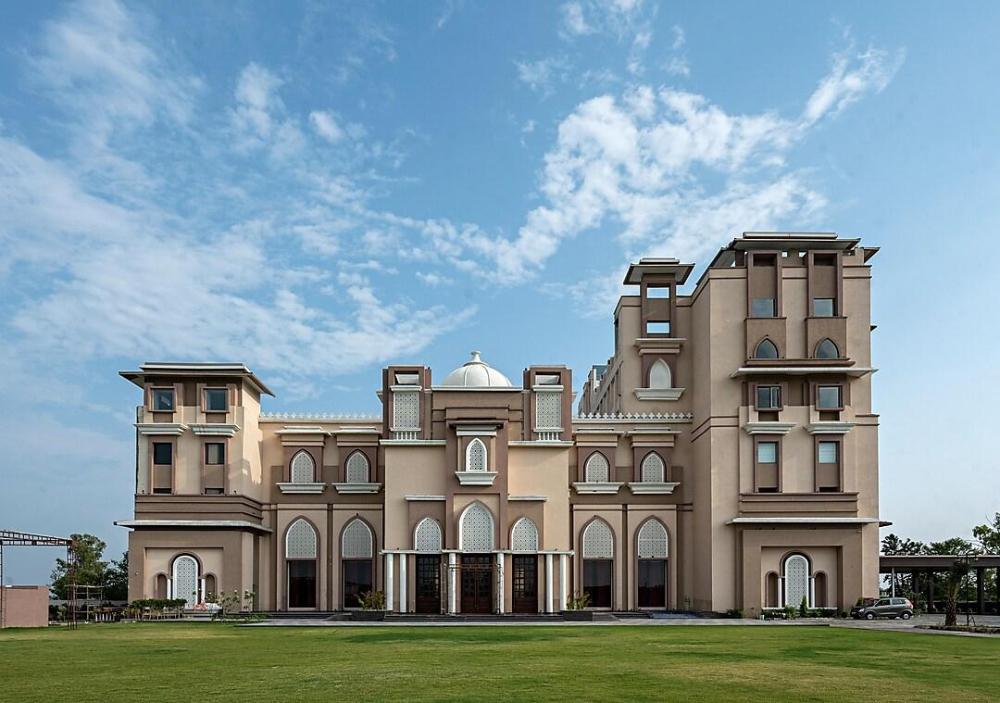 geeta sarovar portico panipat