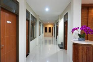 lombok mayura hotel