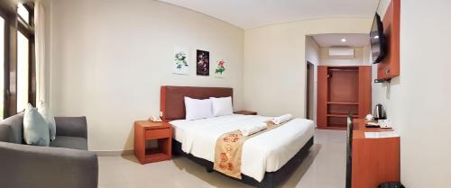lombok mayura hotel