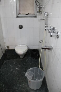 say rooms trip manager guest house