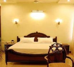 The Avalon,Station Road, Malviya Nagar, Durg Bhilai - 491001,3 star