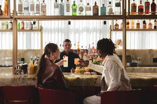 thompson hollywood by hyatt