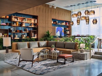 thompson hollywood by hyatt