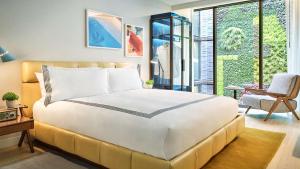 thompson hollywood by hyatt