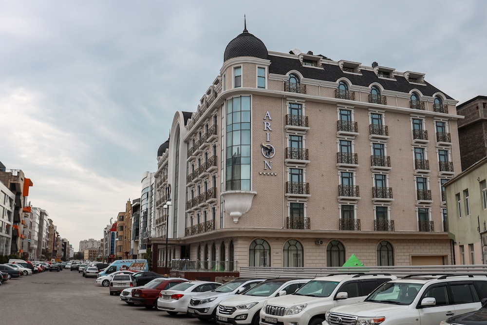 arion hotel baku