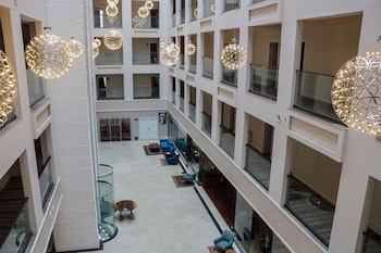 arion hotel baku