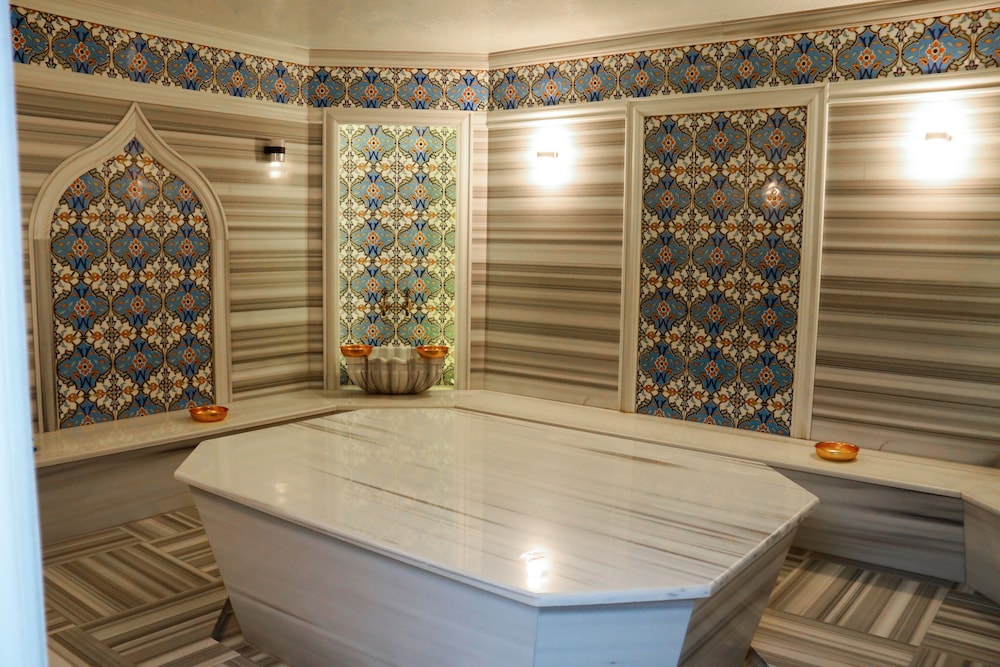 arion hotel baku