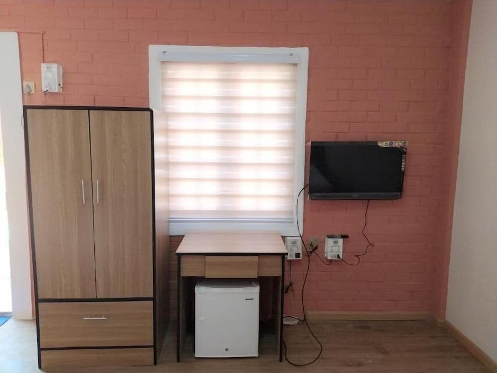 sunrise square motel