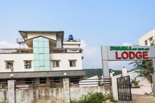 spot on 64849 dwarka lodge