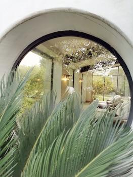le clos saint martin hotel and spa