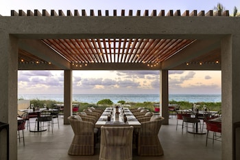 the ritz carlton turks and caicos