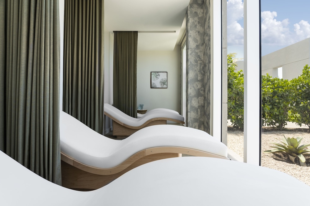 the ritz carlton turks and caicos
