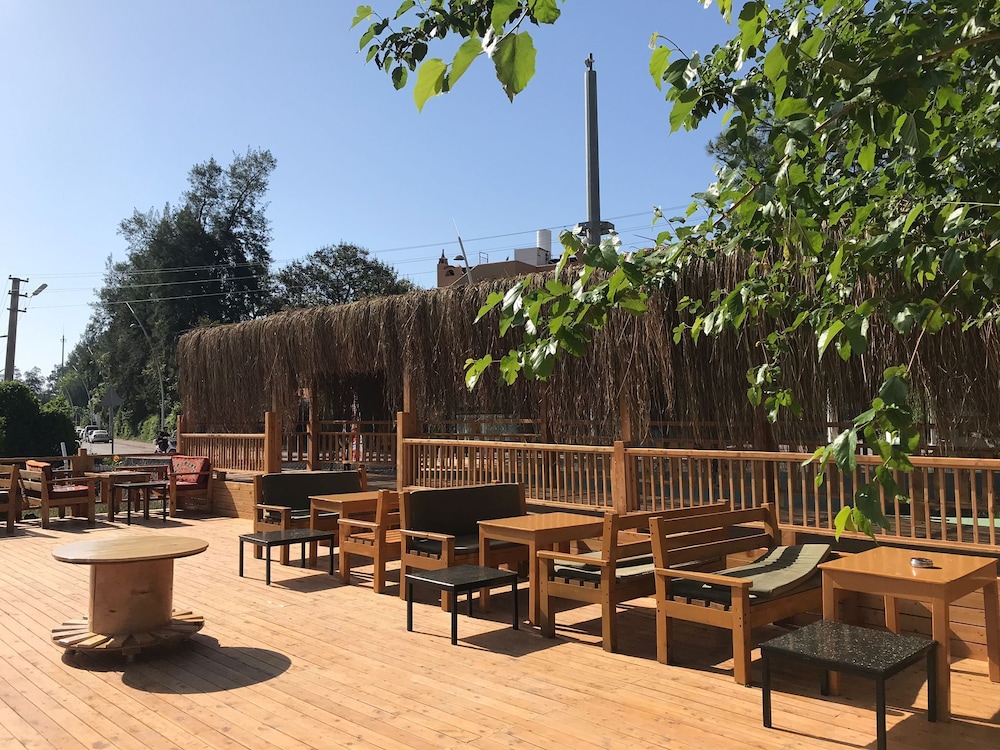 dream town hotel and restaurant