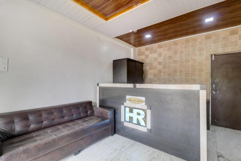 spot on 77742 royal rest rooms