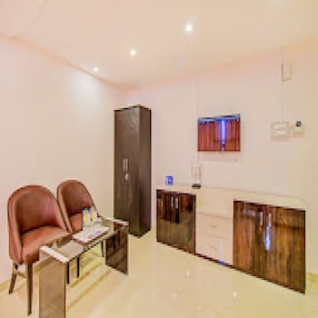hotel renuka executive
