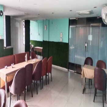 hotel renuka executive